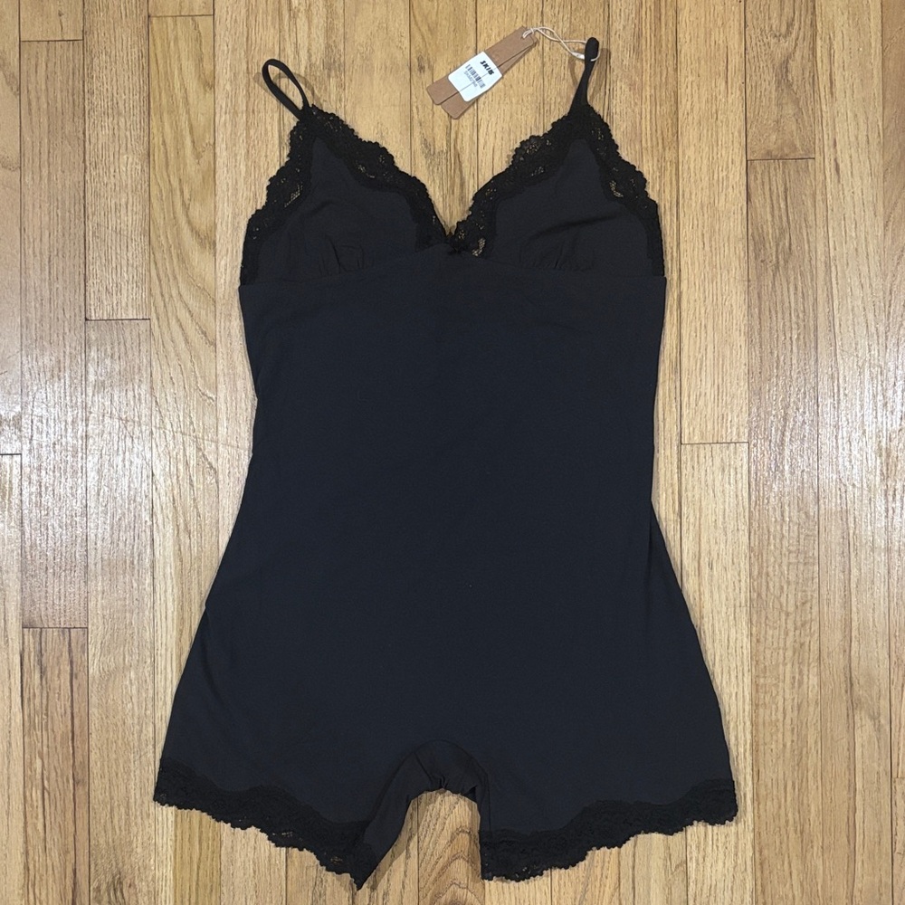 SKIMS Fits Everybody Lace Triangle Onesie